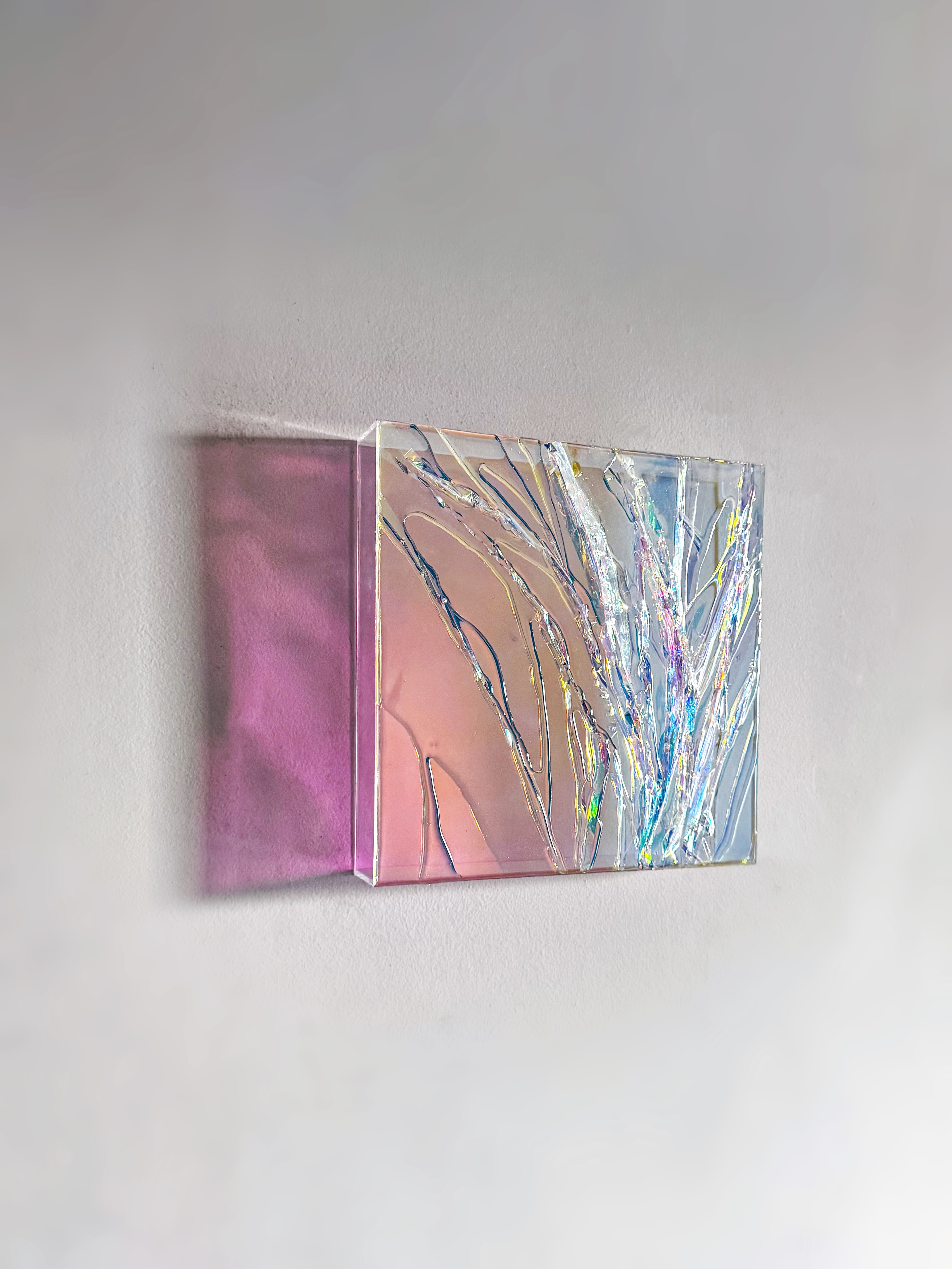 Sonho 46 (IV) by Anny Schäfer, 2025, epoxy resin on acrylic, 30 × 30 cm